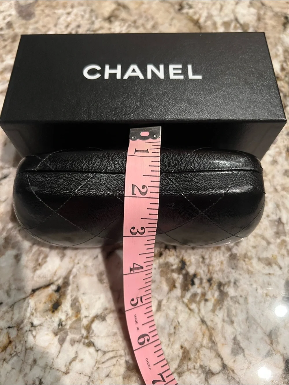 CHANEL authentic quilted